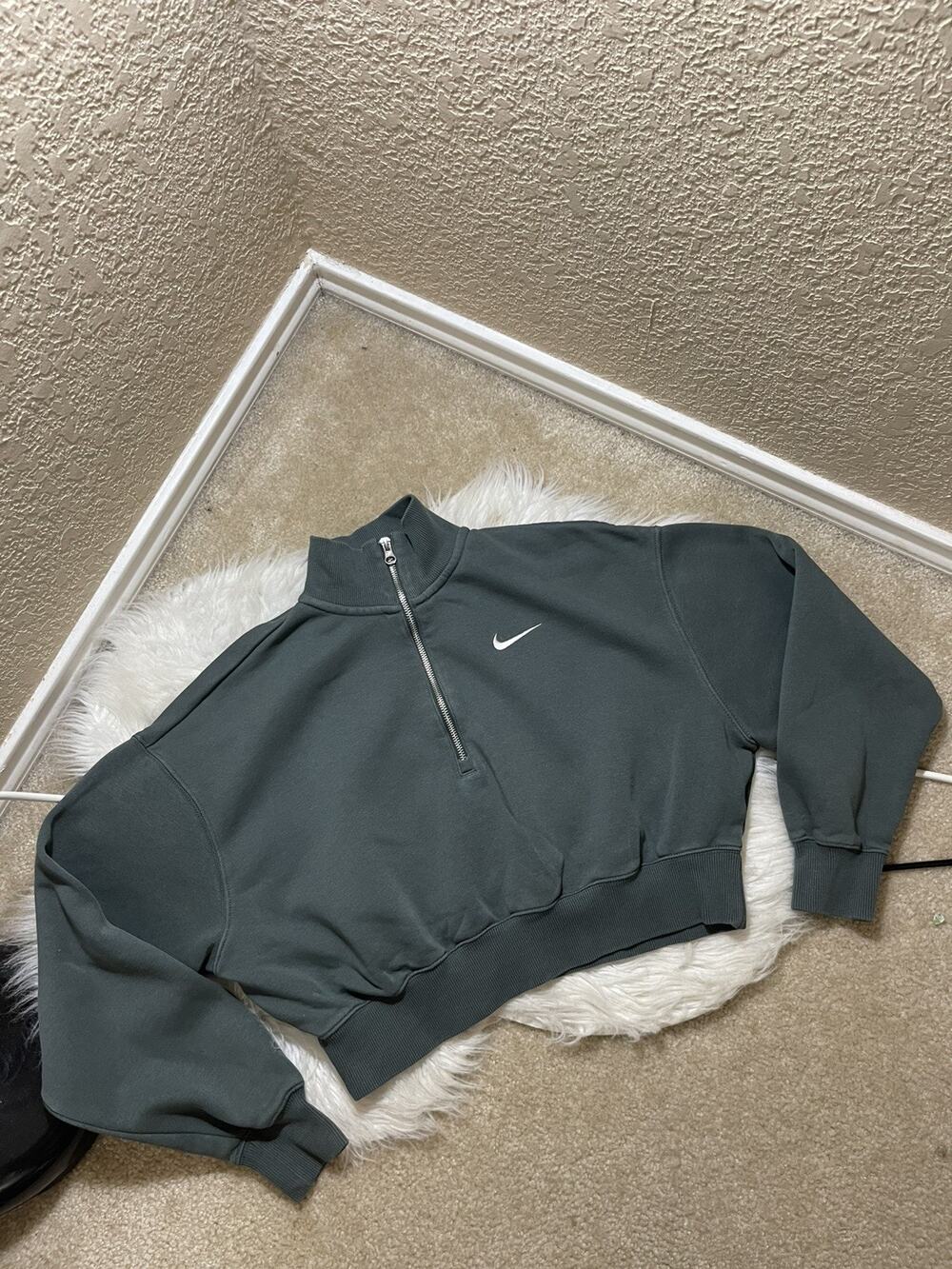 Nike Quarter Zip Women’s Small Cropped Sportswear Forest Green Fleece Pullover